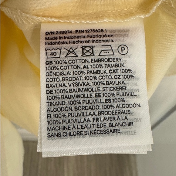 H&M NEW Yellow Eyelet Dress With Belt, Puff Sleeves New With Tags! size Small - Picture 5 of 6